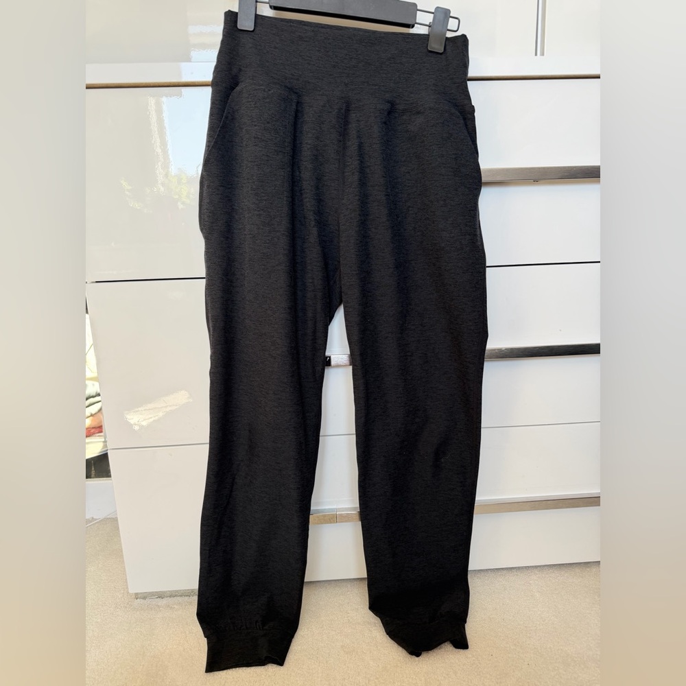 Beyond Yoga Darkest night Spacedye Midi Jogger